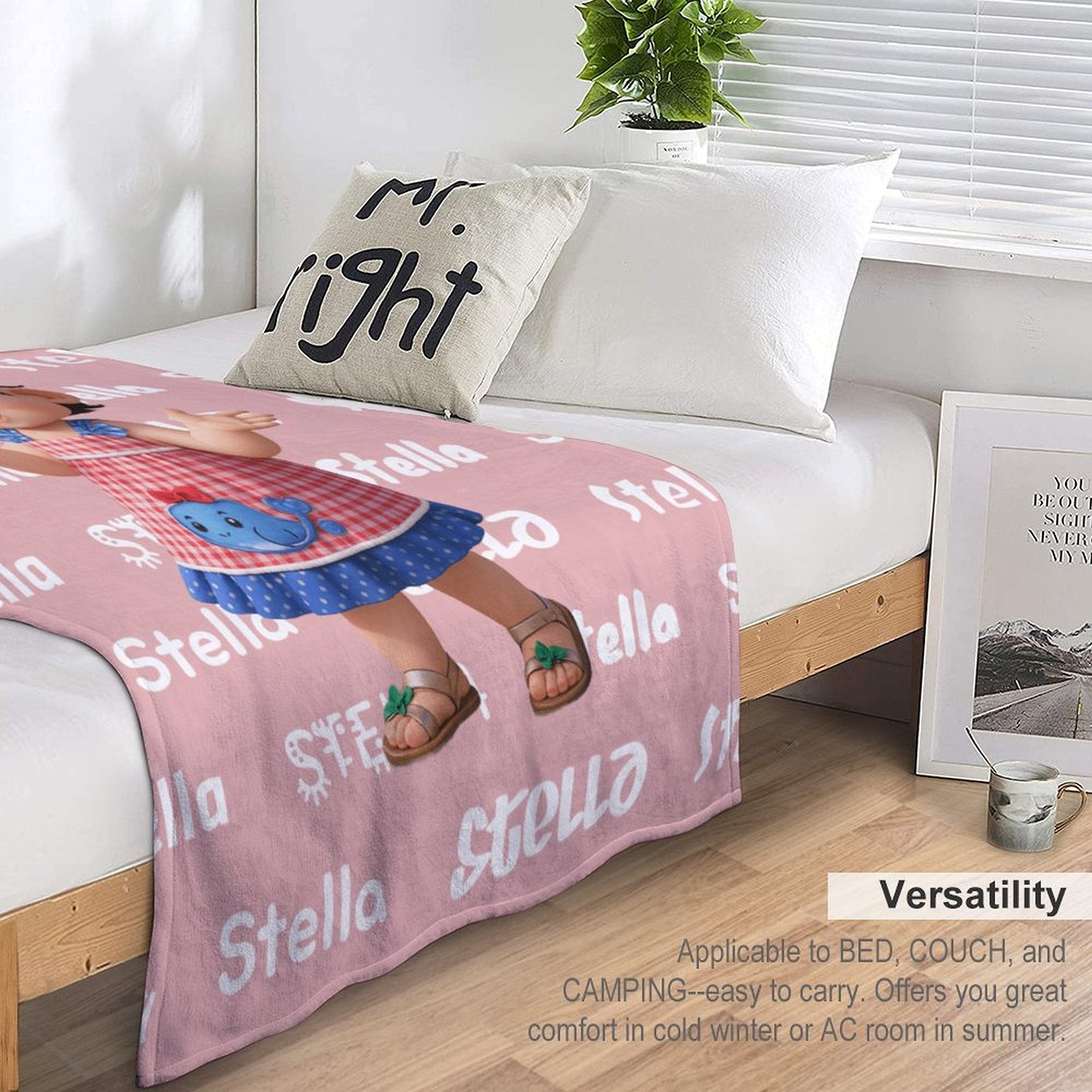 Character & Name Pattern Pink Blanket